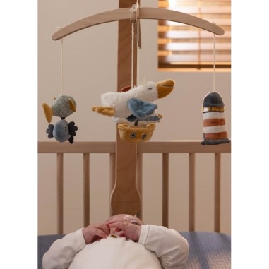 Mobile musical en bois Sailors Bay - Little Dutch Mobile musical en bois Sailors Bay - Little Dutch