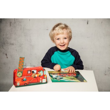 Puzzle Silhouette - Le Camion de Pompier - Jeux classiques - Djeco Puzzle Silhouette - Le Camion de Pompier - Jeux classiques - Djeco