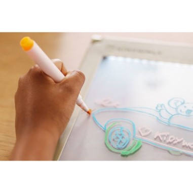 Kidydraw Pro - tablette lumineuse verte A4 transportable - Kidywolf Kidydraw Pro - tablette lumineuse verte A4 transportable - Kidywolf